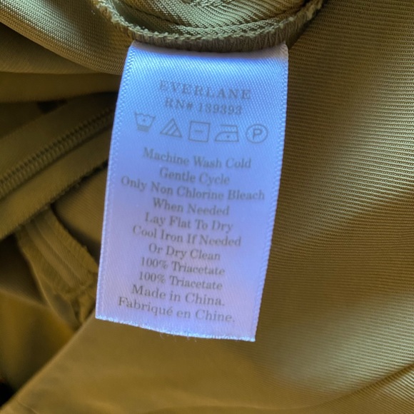 Everlane GoWeave Jumper in Olive - Picture 7 of 8